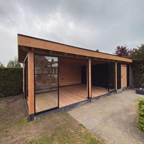 347431465_566986278665993_4401689555911472015_n Buitenverblijf hout op maat